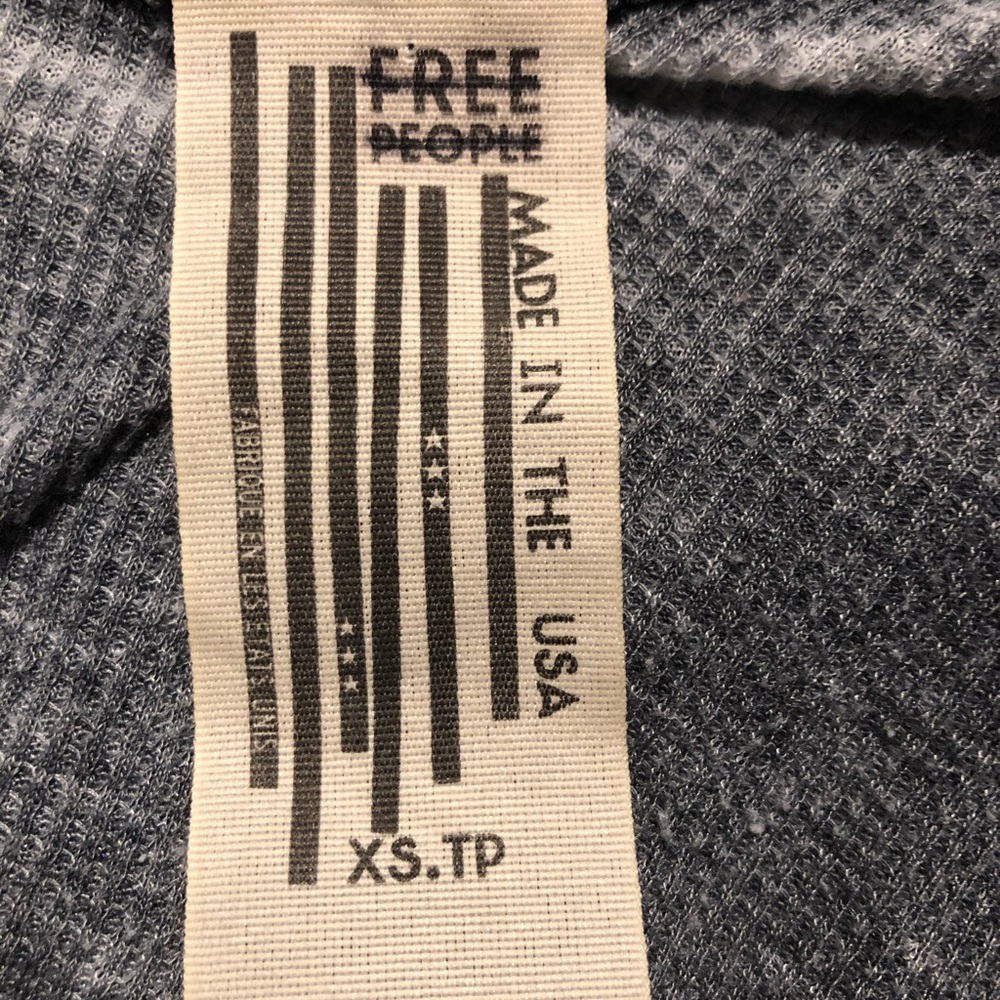 Free People Oversized Thermal Long Sleeve SzXS - Picture 3 of 3